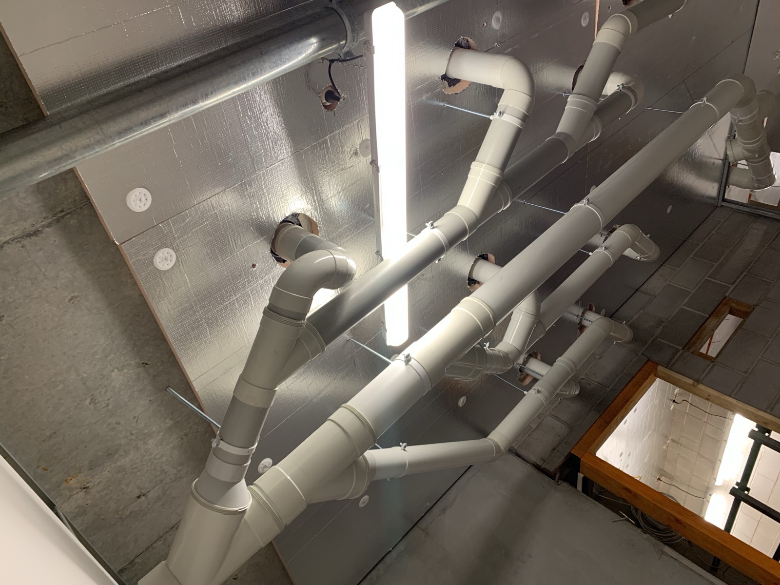 Neat plumbing pipework